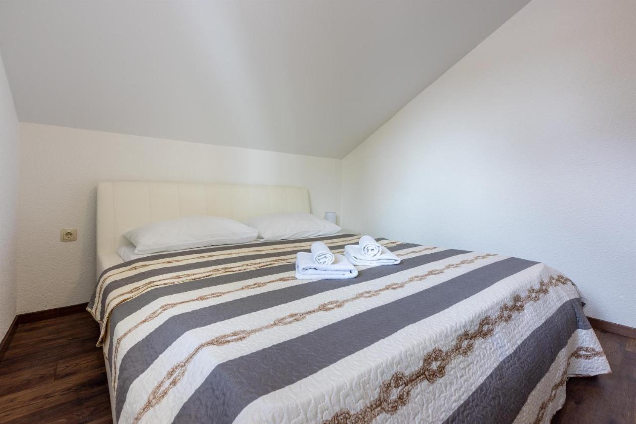 Apartments Mirela تْسْغيكفانِتْسا المظهر الخارجي الصورة
