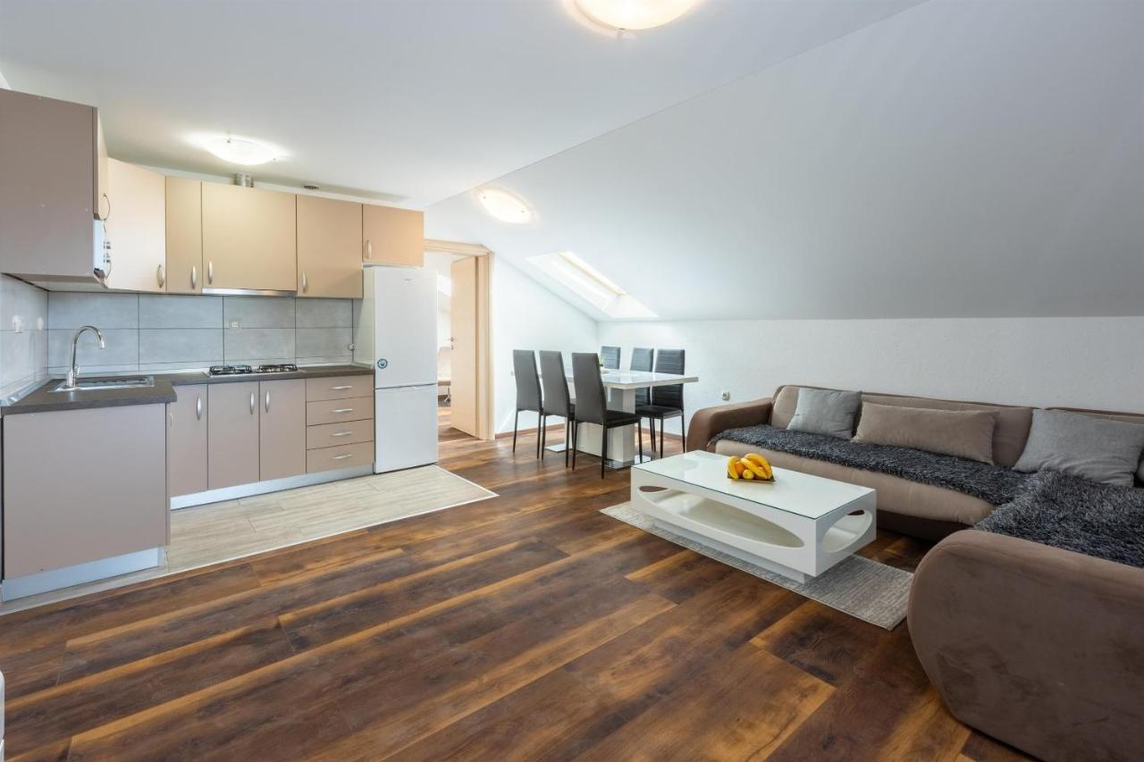 Apartments Mirela تْسْغيكفانِتْسا المظهر الخارجي الصورة